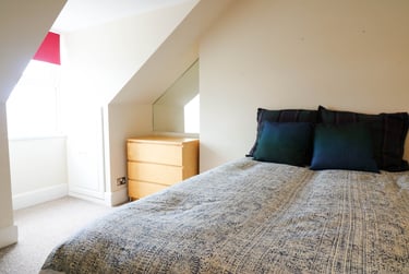 5 bed house, Bedford Park, North hill, Plymouth, PL48HN - Image 9